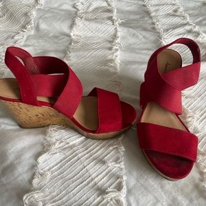 red cork wedges